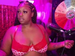Queen Cherise Roze